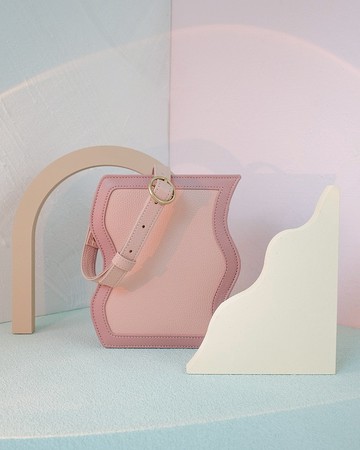 Wave Frame Medium (乾燥玫瑰/淺粉紅)