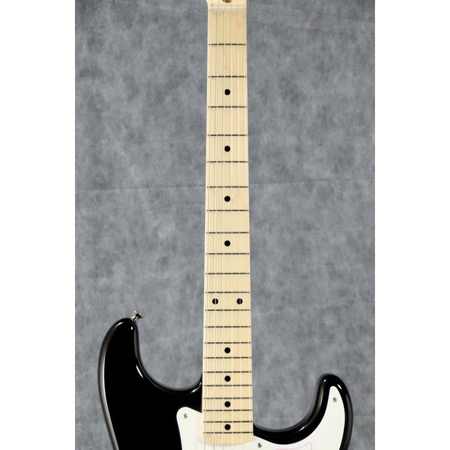 Fender   Made in Japan Traditional 50s Stratocaster Maple Fingerboard Black