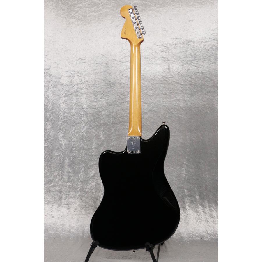 Fender   Vintera II 70s Jaguar Maple Fingerboard Black(新宿店)