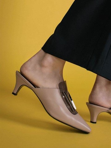 Regina Mule - Beige