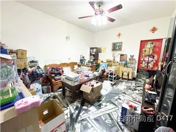 南區近市場車庫大地坪透天｜台南市南區新興路