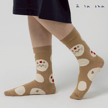 a la sha 蘋果喵躲貓貓長襪