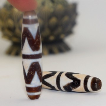 西藏天然真品瑪瑙玉髓保平安雙虎牙天珠男女吊墜項墜手串飾品