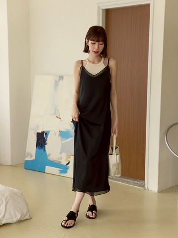 輕紗V領細肩長洋