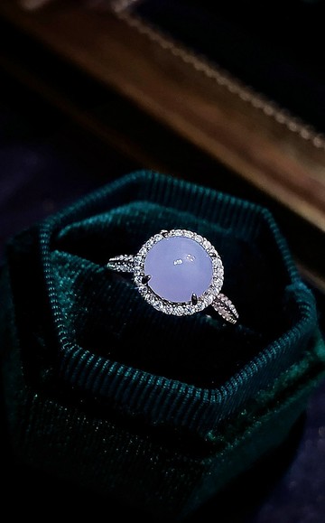 |夢幻粉紫|a貨翡翠冰淡粉紫大蛋面8.5mm純銀鍍18k豪鑲戒指