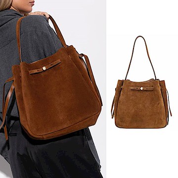 TORY BURCH Romy 大號 鈕扣金屬標誌 麂皮扣帶 肩背水桶包(咖啡色)