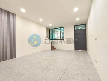 龍科全新整理前院車庫花園美透天｜桃園市龍潭區梅龍一街