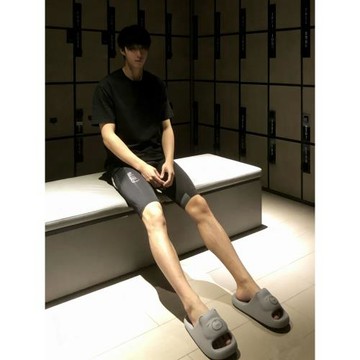 拖鞋男士防滑居家游泳館健身房更衣室內可愛洗澡涼拖男款游泳拖鞋