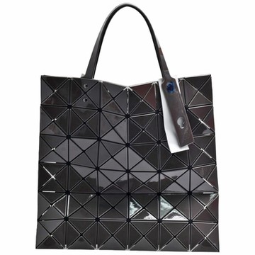 ISSEY MIYAKE 三宅一生BAOBAO炫彩透光雙色幾何方格6X6手提包(石墨灰/珍珠灰色)