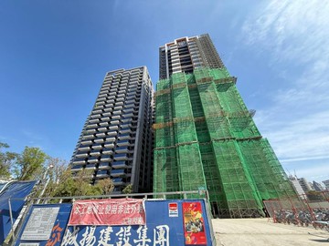 美術館明星學區低於行情2房2衛＋平車稀有釋出｜高雄市鼓山區美術東四路