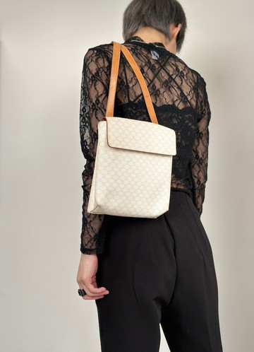 【日本直送 名牌中古包】CELINE  સੇલીન 馬卡龍後背包 白色 翻蓋 vintage 古董 w8wdat