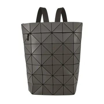 ISSEY MIYAKE 三宅一生 BAOBAOBLOCKY 後背包-炭灰