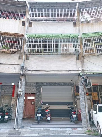 漢民商圈~小港捷運站可店住公寓一樓｜高雄市小港區學府路