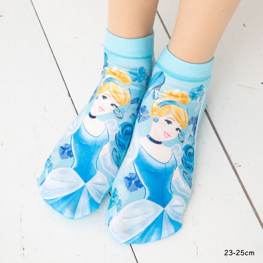 ディズニープリンセス シンデレラ プリントソックス スニーカー丈 23 25cm 靴下 レディース 通販 Lineポイント最大0 5 Get Lineショッピング
