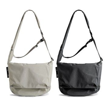 bitplay Essential 6.5L 隨行郵差包