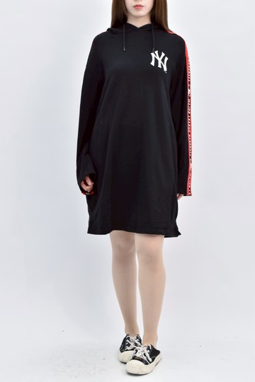 (M) mlb質感內刷毛長袖連帽黑色洋裝