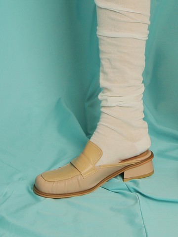 Cliche Loafer Mules (Beige)