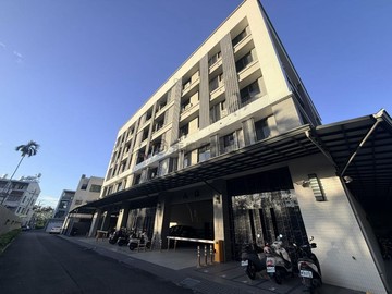 里港輕屋齡三房平車華廈 採光明亮,空氣流通｜屏東縣里港鄉和平路