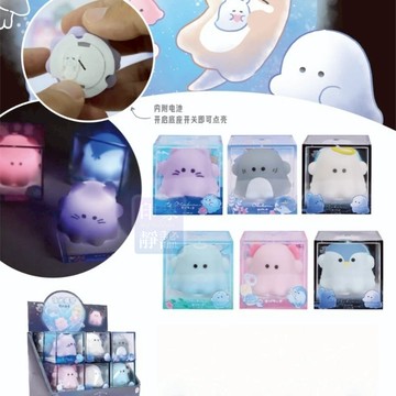 【幽幽家族】幽幽家族公仔 海洋系列 夜光公仔 可愛造型 壓克力盒收藏 防塵 小鯊魚 貓咪 新年禮物 獎品 夜光燈 小夜燈