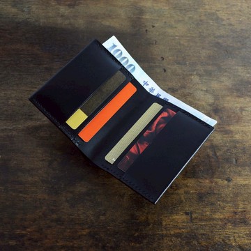 義大利協會認証植鞣革黑色手縫簡約直式短夾-4卡層