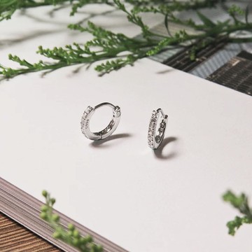 鋯石系列 / 極簡滿圈鋯石耳環 / 925銀