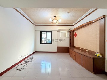 鳳山熱帶園藝所邊間三面採光3房+車位｜高雄市鳳山區文智街