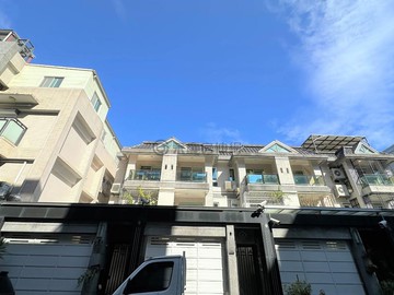 頂新特區/近88交流道質感大地坪車墅｜高雄市鳳山區頂新八街