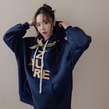 現貨★英字印花刺繡膠印抽繩口袋連帽銀狐絨上衣(共3色)1216 【NR2598】