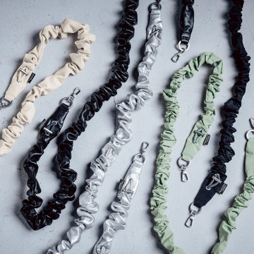 Scrunchie Strap 掛繩/掛片組 煤炭黑