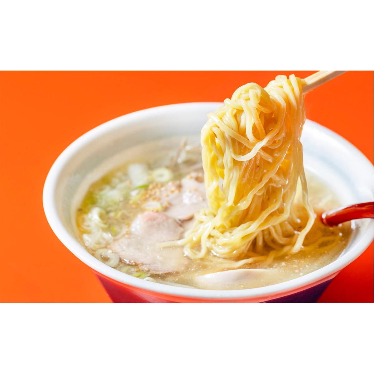 北海道産 小麦 使用 昔ながらの 生 ラーメン 計 3kg (150g×20食)