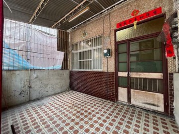 橋頭火車站邊間透天｜高雄市橋頭區莊敬路自強一巷