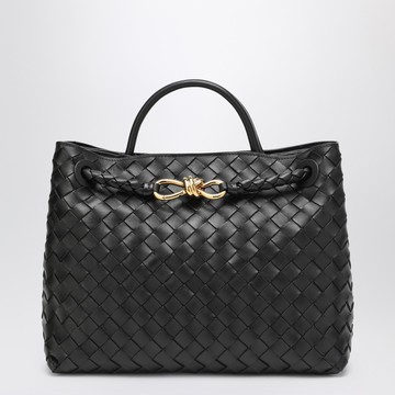 Medium Andiamo bag in black