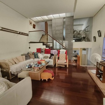 漢神巨蛋商圈車庫別墅｜高雄市左營區新慶路