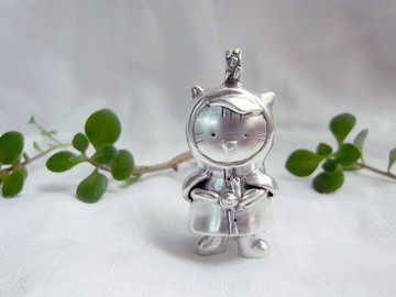 下雨了真好 ‧ 貓與蝸牛 | 純銀項鍊墜子 | 手工限量 附蠟繩