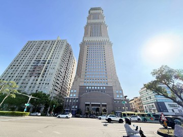 50層樓高樓景觀超大空間商辦雙平車｜高雄市三民區民族一路