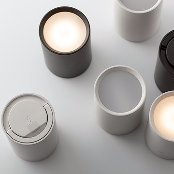 【正負零±0】XLM-G011 LED 多功能燈(黑)