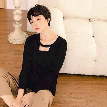 假兩件不易皺挖空交叉長袖上衣-OB大尺碼