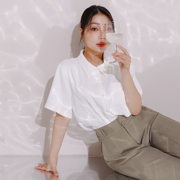 絲滑涼感莫蘭迪多色襯衫 MISS. 中大尺碼上衣