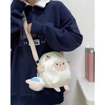 斜挎包🎀 夏天可愛小羊包包女2023新款潮ins日系百搭單肩手機包少女斜挎包