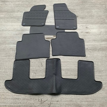 猴野人volkswagen 福斯 sharan 7人座2014/4- 年式汽車腳踏墊橡膠材
