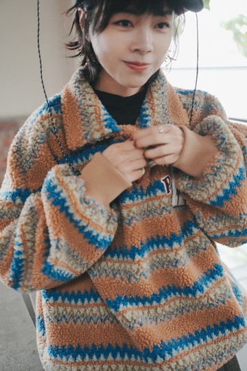 叮叮咚咚牛角釦搖粒絨寬鬆上衣 - 2色 -藍橘