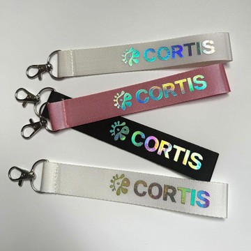 🚀賣場新款🚀CORTIS周邊手機繩 鐳射手機掛飾 馬丁安乾鎬鑰匙扣掛件烤蹄子