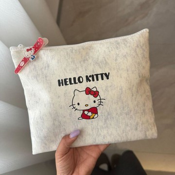 天天免運🚀HelloKitty可愛手拿包大容量外出百搭便攜手拿洗漱包化妝品收納包