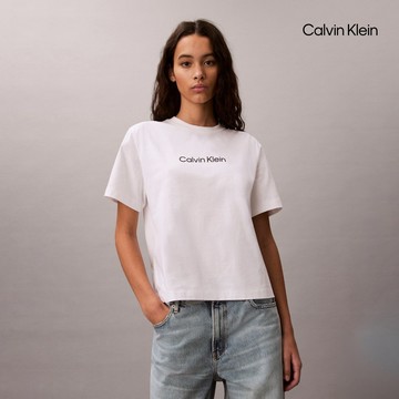 【Calvin Klein】 CK 寬鬆標準 Logo 圓領短袖上衣_白色