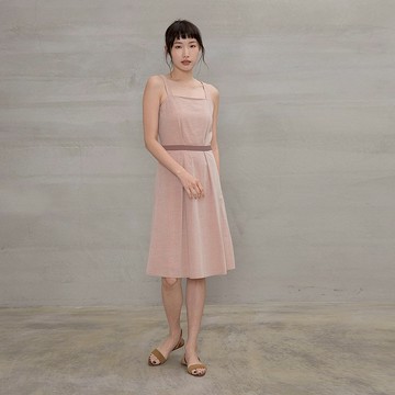 仲夏之旅肩帶洋裝 Mid-Summer Chill Strap Dress D179