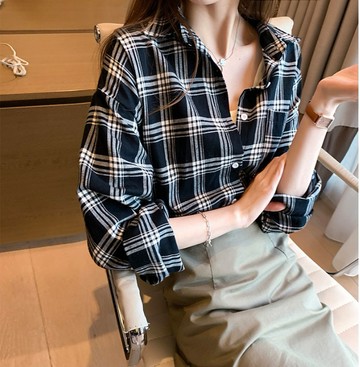 【🍒櫻桃大尺碼】M-4XL 大尺碼襯衫外套   早秋上衣女2021秋裝新款格子襯衫寬鬆外搭襯衣外套潮