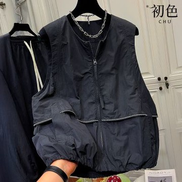 初色 休閒風純色圓領無袖拉鍊雙口袋寬鬆馬甲背心女背心-黑色-16451(L可選)