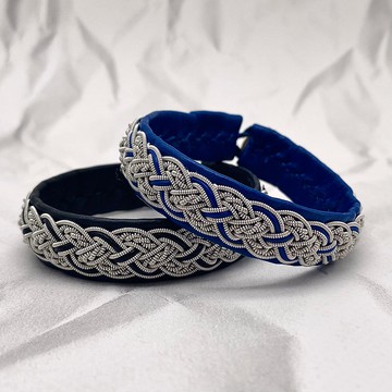 男士皮革手镯。 萨米手镯。 斯堪的纳维亚珠宝。 黑色男士手镯