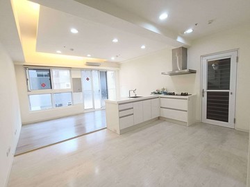 專任❤️漂亮曼哈頓房車❤️超級城市❤️公園市場影城｜新北市新莊區豐盛一街