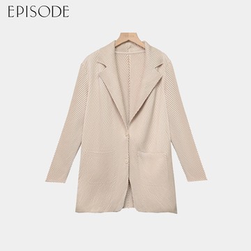 EPISODE - 氣質百搭立體壓褶西裝領外套（米）E44011